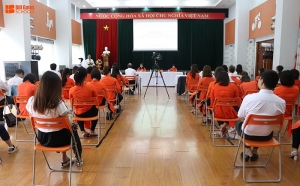 Hội nghị Cán bộ giáo viên nhân viên năm học 2020 - 2021 truongừ THCS&THPT Quốc tế Thăng Long