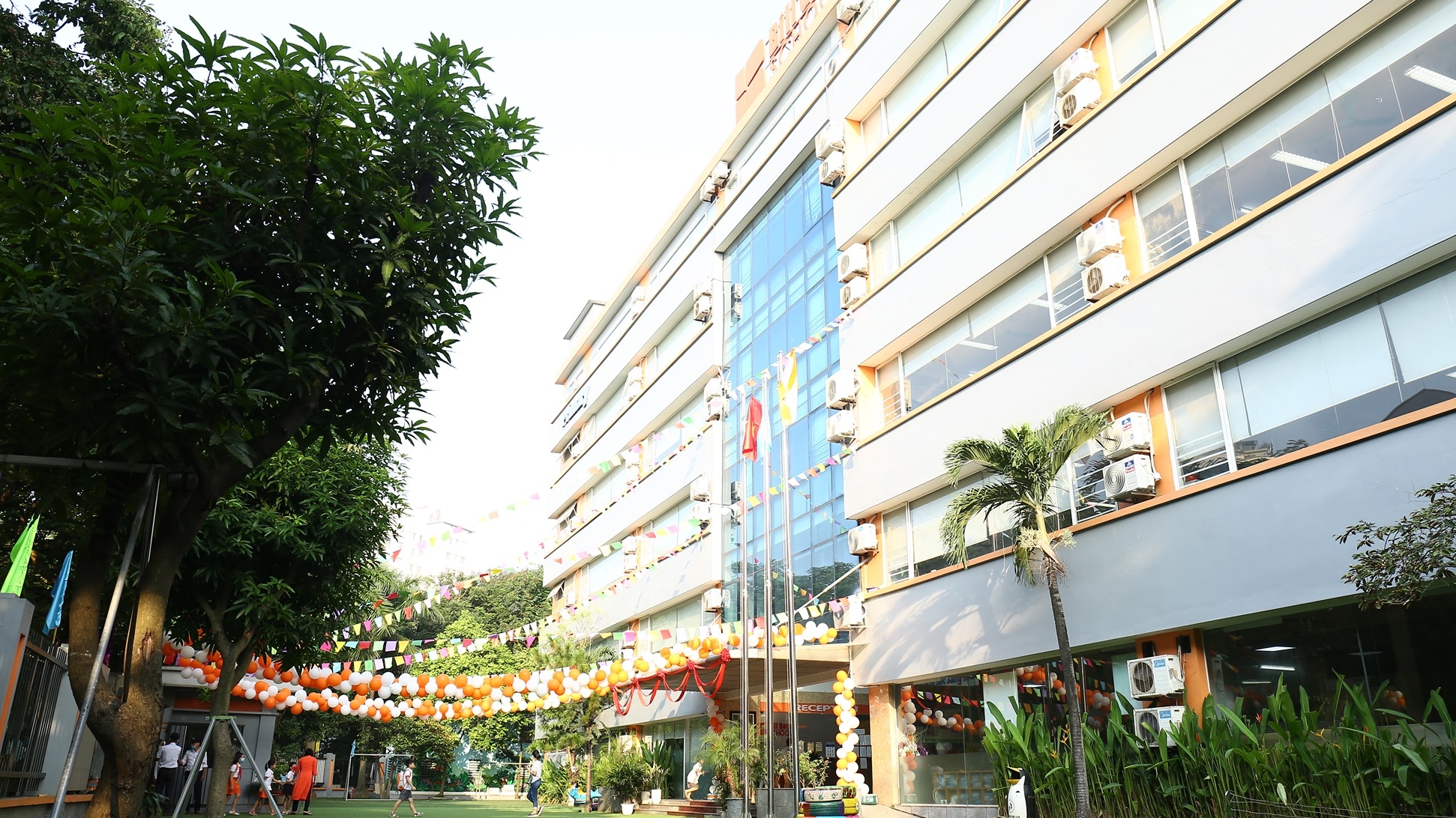 Chính sách tài chính năm học 2021-2022 Chính sách tài chính năm học 2021-2022