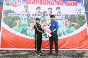 Giải bóng đá nam BGS chào mừng ngày thành lập Đoàn TN CS Hồ Chí Minh 