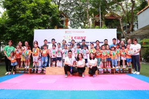 Trường Mầm non Thăng Long tổ chức Giải chạy chào mừng 20 năm thành lập Quận Hoàng Mai và chúc mừng Ngày Phụ nữ Việt Nam 20.10