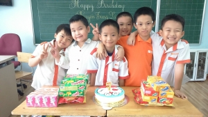 Nhớ về nhau nhé !