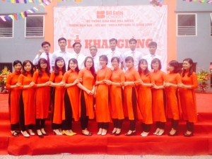 CẢM XÚC NGÀY KHAI GIẢNG