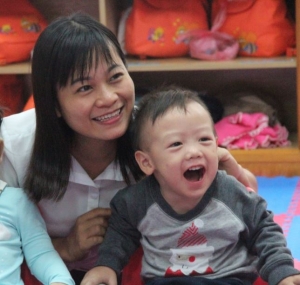 XIN ĐƯỢC GỬI NHỮNG BÔNG HOA TƯƠI THẮM NHẤT NHÂN NGÀY SINH  NHẬT TRƯỜNG MN THĂNG LONG