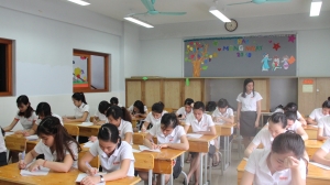 Khởi động hội thi giáo viên dạy giỏi cấp trường  phần thi lý thuyết