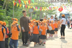 CHUYẾN THAM QUAN THÚ VỊ