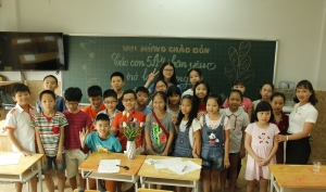 Học sinh khối 2, 3, 4, 5 tập trung đầu năm học mới