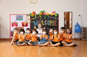 Ngày đầu trở lại trường của học sinh Mầm non