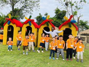 CHƯƠNG TRÌNH TIẾNG ANH TRẢI NGHIỆM CÙNG THẦY BONZI GOODWIN – KHÁM PHÁ THIÊN NHIÊN TẠI “VƯỜN NHÀ BÀ”