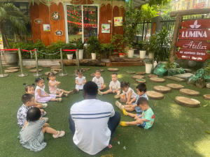 TIẾNG ANH QUA TRẢI NGHIỆM – MỖI NGÀY MỘT NIỀM VUI CÙNG CÁC BÉ 24–36 THÁN
