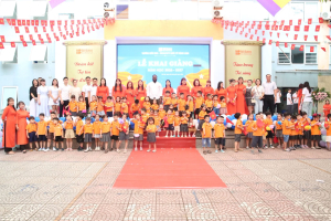 HÂN HOAN CHÀO ĐÓN NĂM HỌC MỚI
